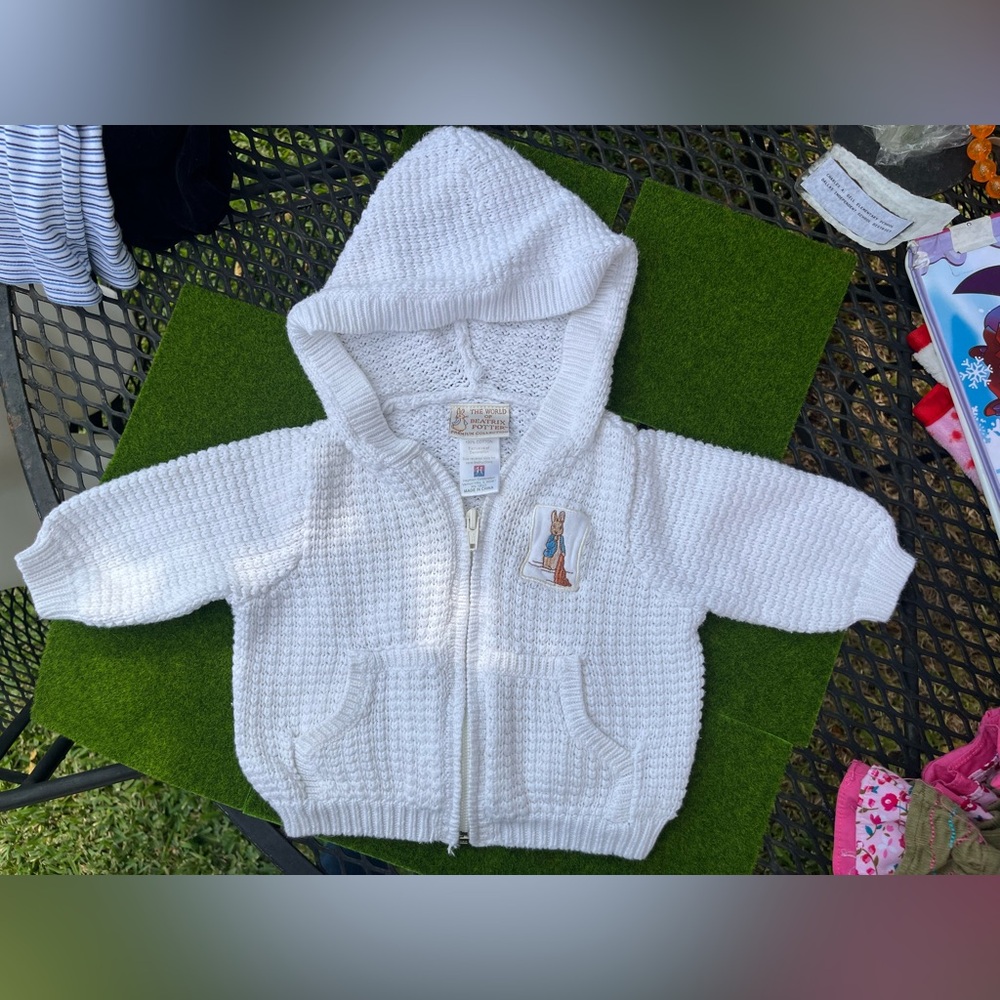 2004 White Peter Rabbit Knit Hoodie